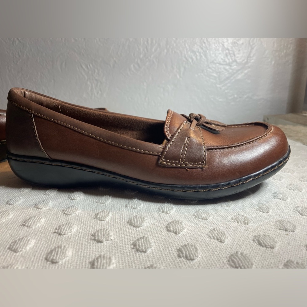 CLARKS COLLECTION Women's Brown Multi Leather Ashland Bubble Slip-On Loafers
